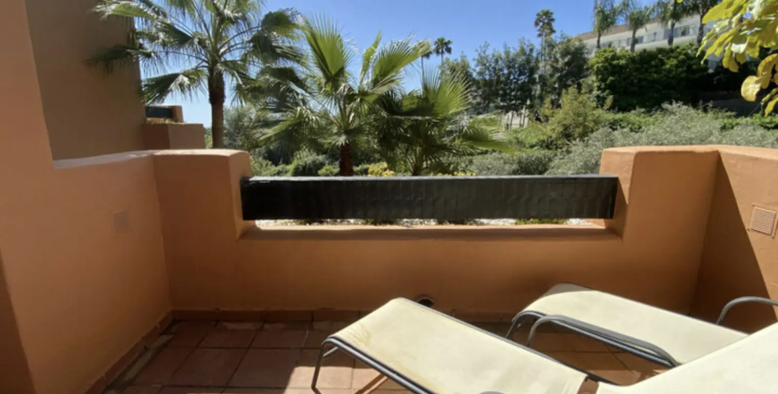 Long-term rent of middle floor apartment in Nueva Andalucía 12