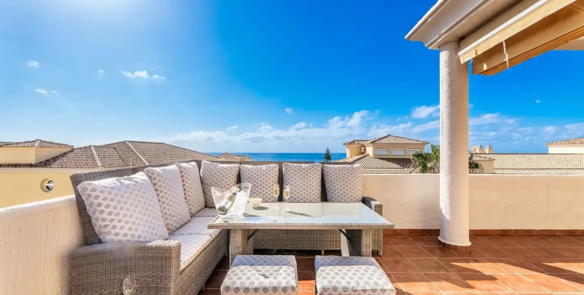 Long-term rent of penthouse in Marbella 15