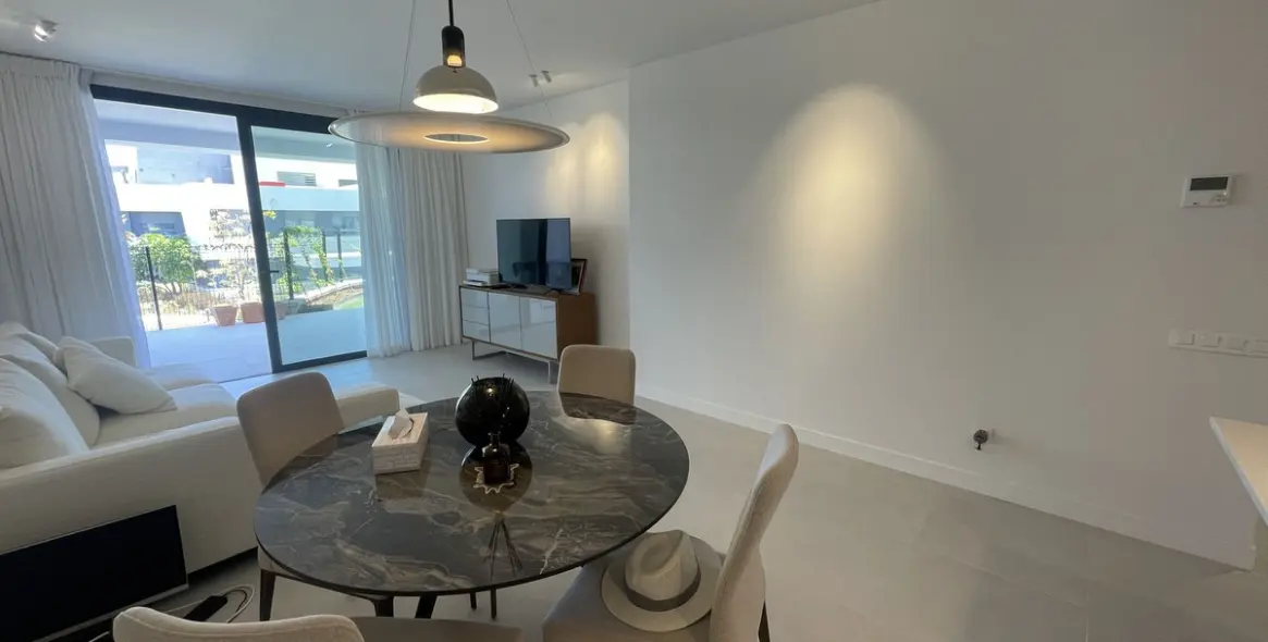 Long-term rent of ground floor apartment in Selwo 4