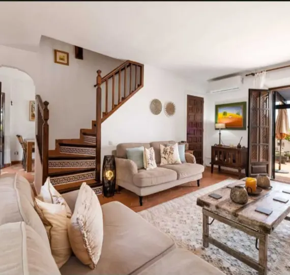 Долгосрочная аренда таунхауса в Nueva Andalucía