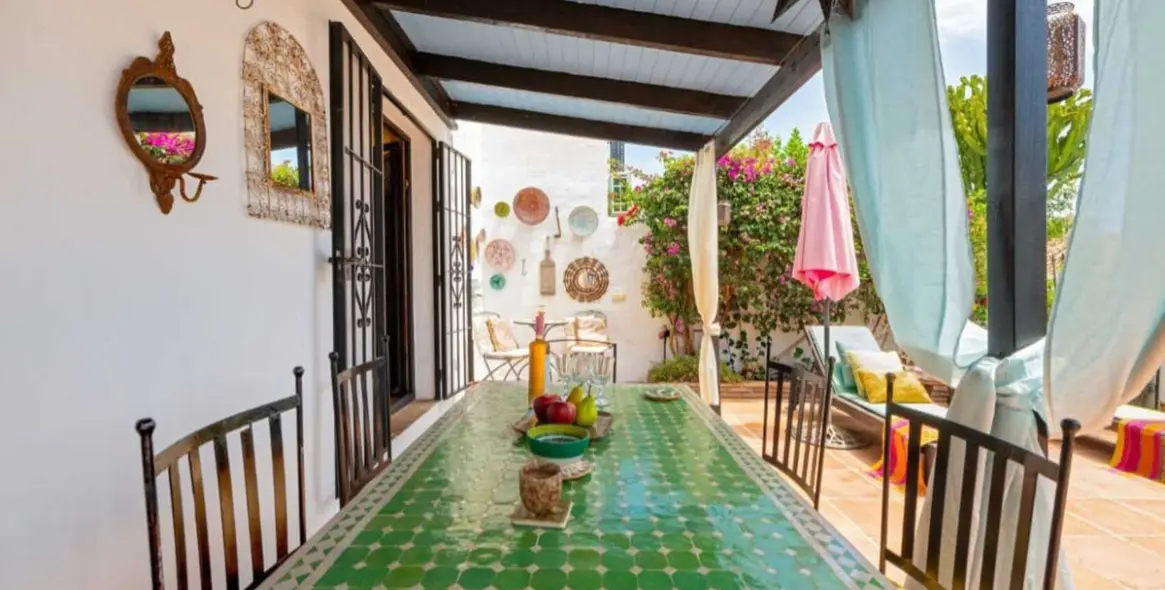 Long-term rent of townhouse in Nueva Andalucía 4