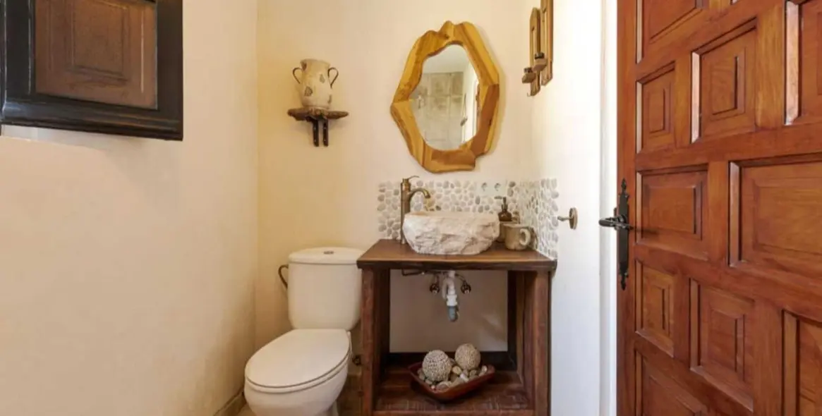 Long-term rent of townhouse in Nueva Andalucía 9