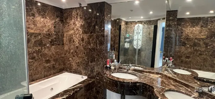 Долгосрочная аренда апартаментов на среднем этаже в Nueva Andalucía 2