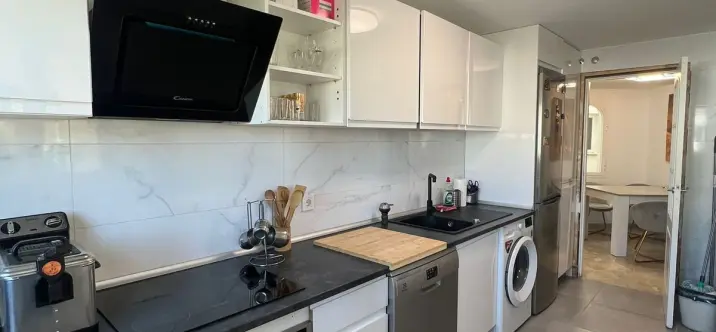 Долгосрочная аренда апартаментов на среднем этаже в Nueva Andalucía 3