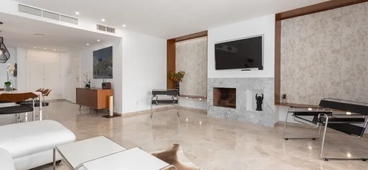 Long-term rent of middle floor apartment in Nueva Andalucía 3