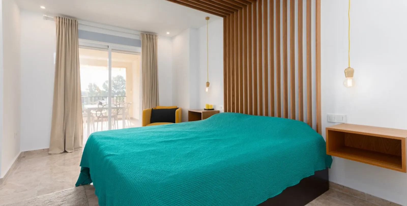 Alquiler a largo plazo de apartamento en planta media en Nueva Andalucía 15