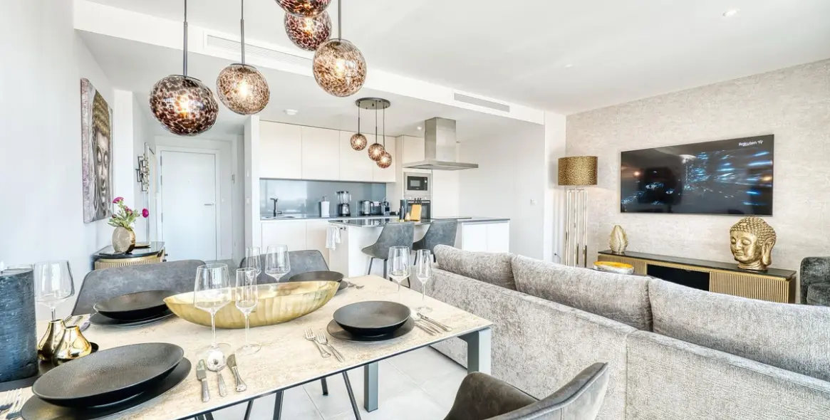 Long-term rent of penthouse duplex in Selwo 9