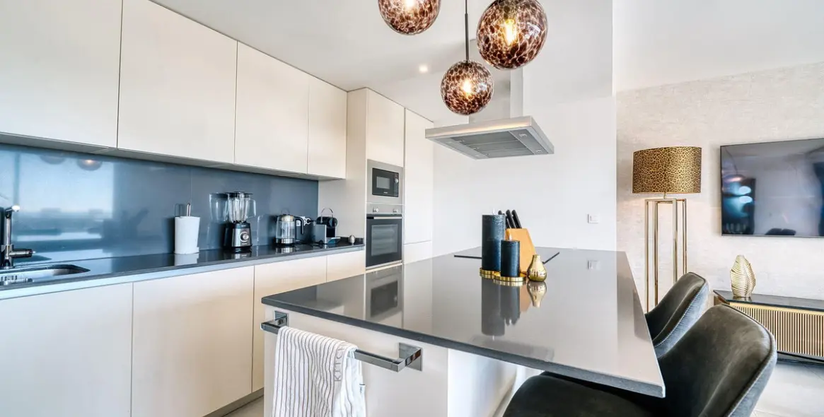 Long-term rent of penthouse duplex in Selwo 11