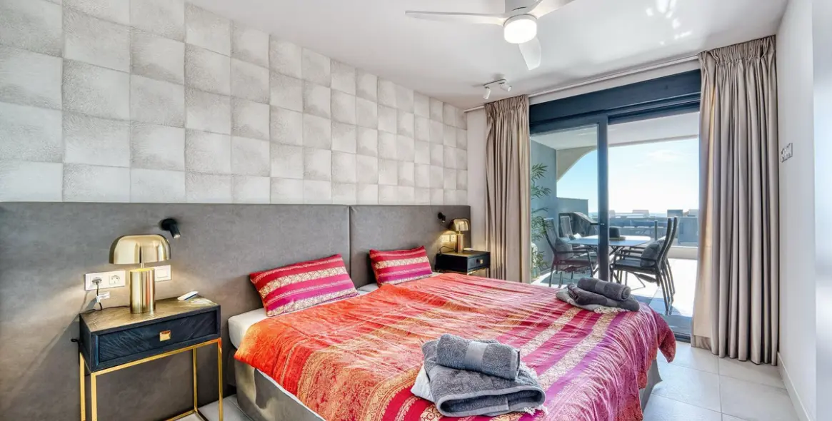 Long-term rent of penthouse duplex in Selwo 13