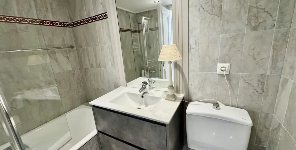 Long-term rent of townhouse in New Golden Mile 12