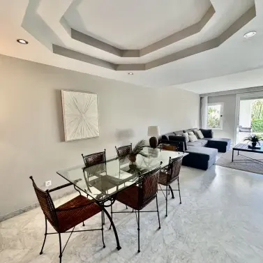 Долгосрочная аренда таунхауса в New Golden Mile