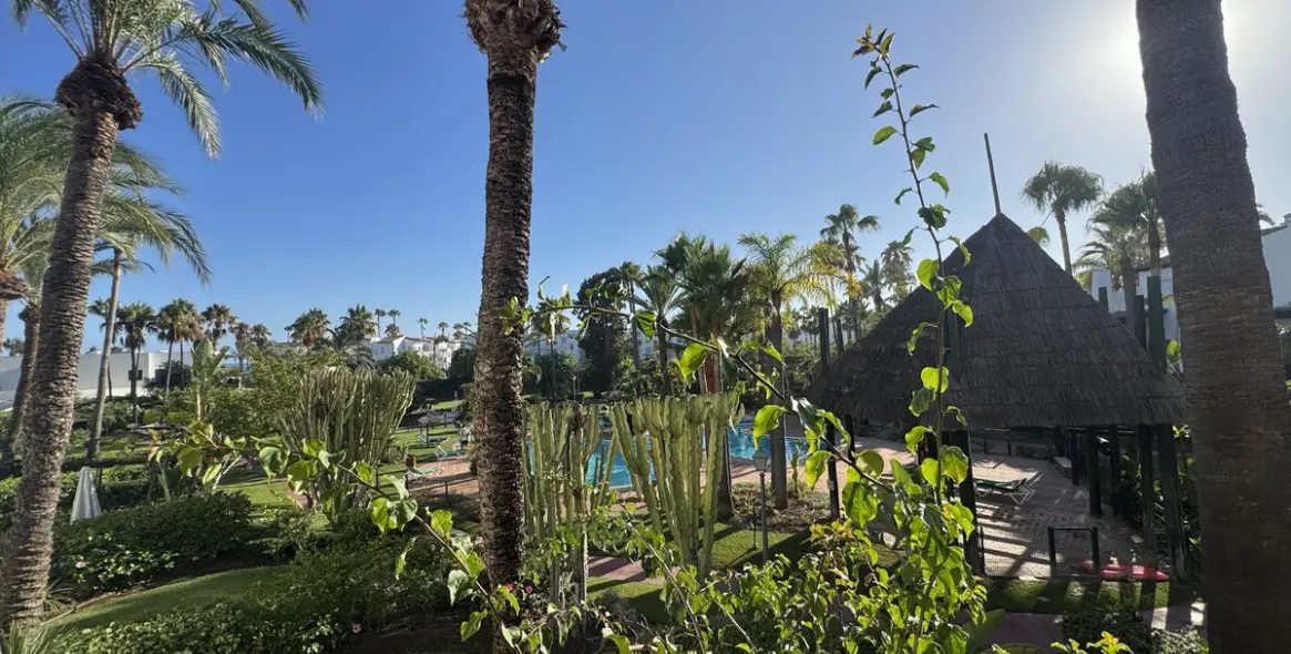 Долгосрочная аренда таунхауса в New Golden Mile 16