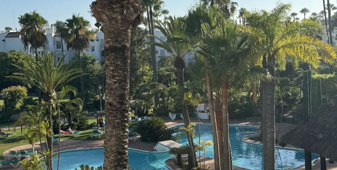 Долгосрочная аренда таунхауса в New Golden Mile 21