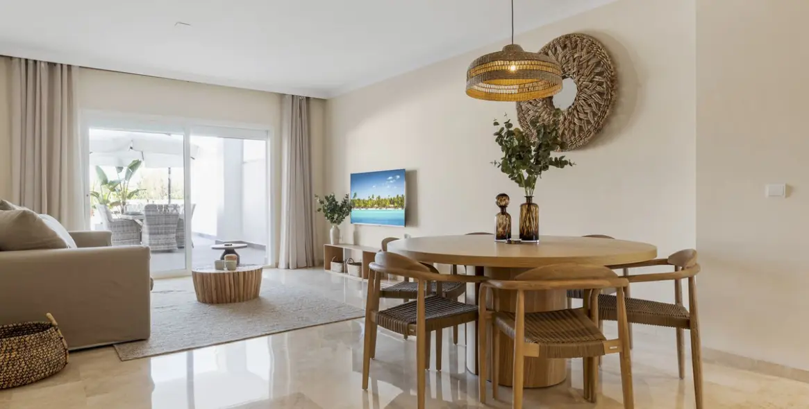 Долгосрочная аренда апартаментов на первом этаже в Estepona 17