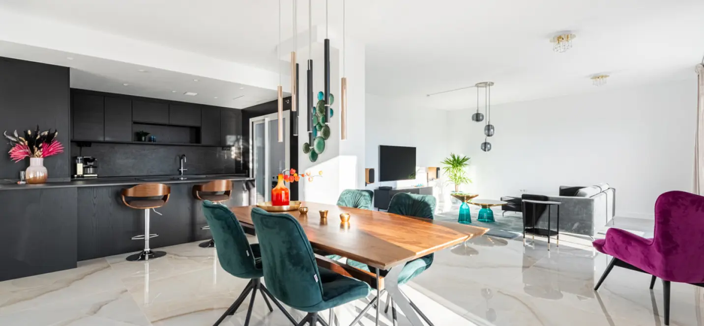 Long-term rent of penthouse in Nueva Andalucía 1