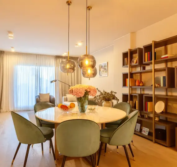 Долгосрочная аренда апартаментов на среднем этаже в Estepona