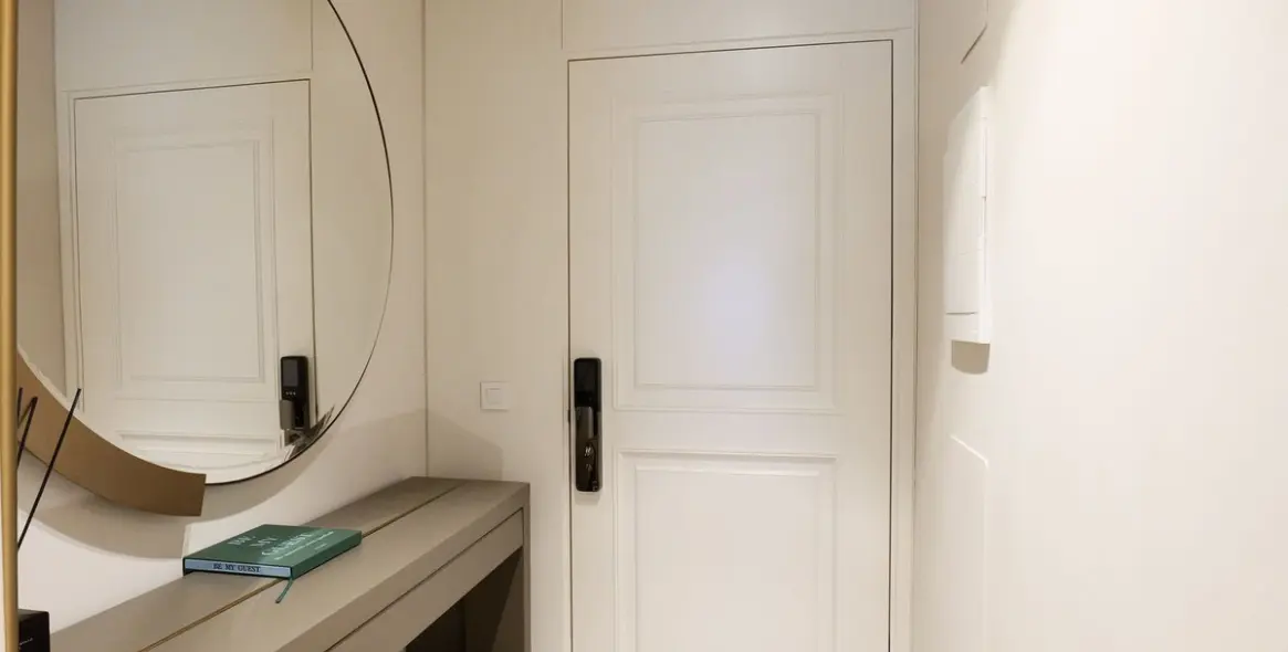 Alquiler a largo plazo de apartamento en planta media en Estepona 9