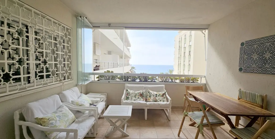 Long-term rent of middle floor apartment in Marbella 1
