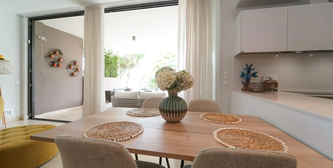 Долгосрочная аренда апартаментов на первом этаже в Cabopino 2