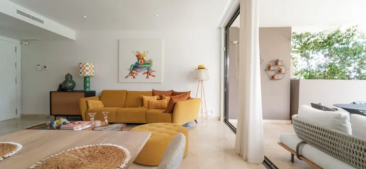 Долгосрочная аренда апартаментов на первом этаже в Cabopino 2