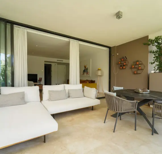 Долгосрочная аренда апартаментов на первом этаже в Cabopino