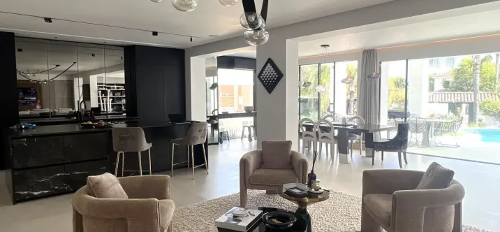 Short-term rent of detached villa in Nueva Andalucía 4