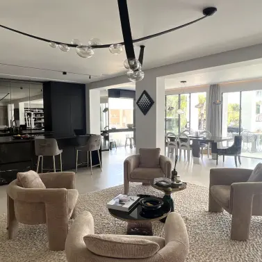 Short-term rent of detached villa in Nueva Andalucía