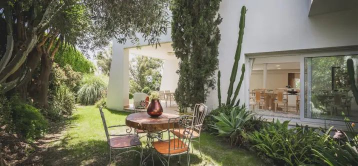 Long-term rent of detached villa in Nueva Andalucía 1