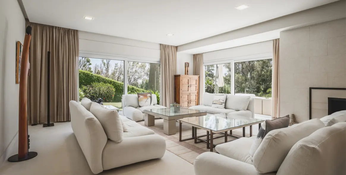 Long-term rent of detached villa in Nueva Andalucía 12