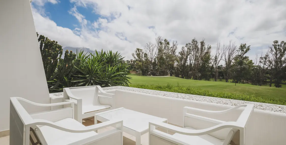 Long-term rent of detached villa in Nueva Andalucía 24