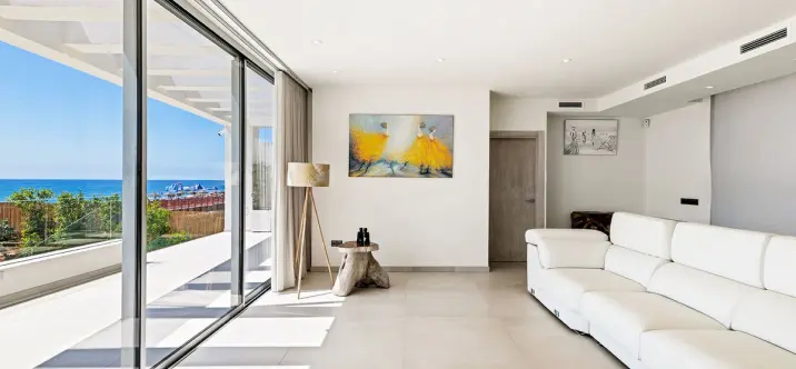 Краткосрочная аренда  отдельно стоящей виллы в La Cala de Mijas 4