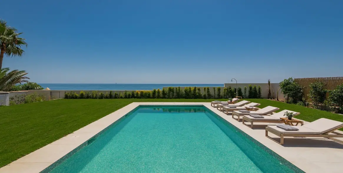 Краткосрочная аренда  отдельно стоящей виллы в La Cala de Mijas 25