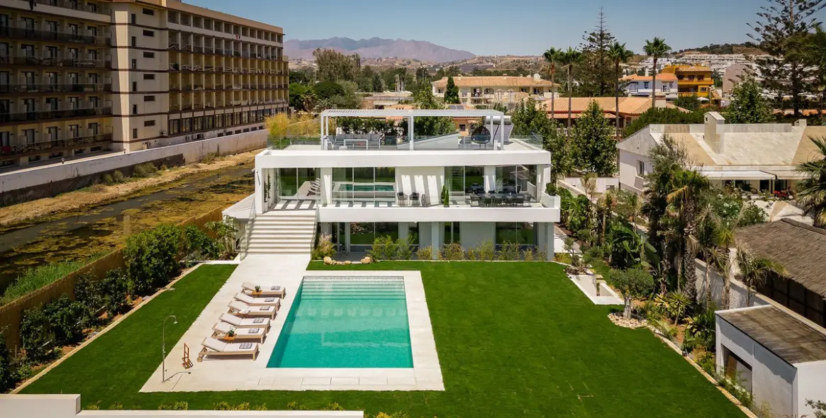 Краткосрочная аренда  отдельно стоящей виллы в La Cala de Mijas 34