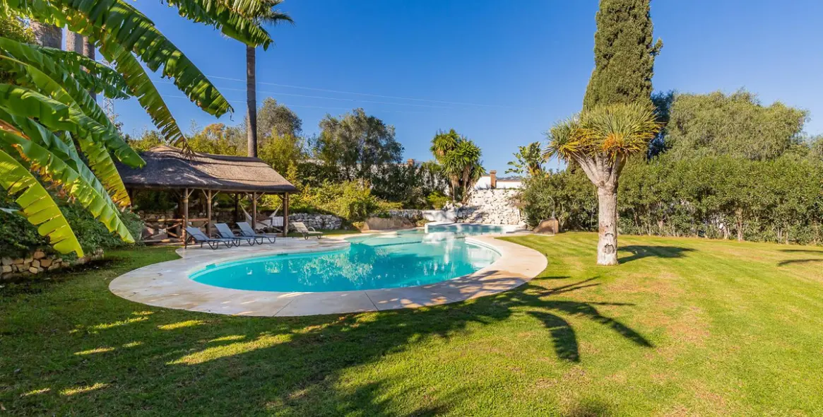 Short-term rent of detached villa in Benahavís 8