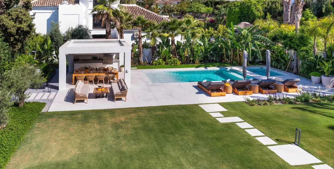 Long-term rent of detached villa in Marbella 2