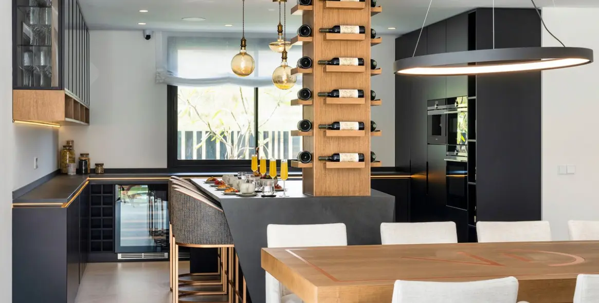 Long-term rent of detached villa in Marbella 9