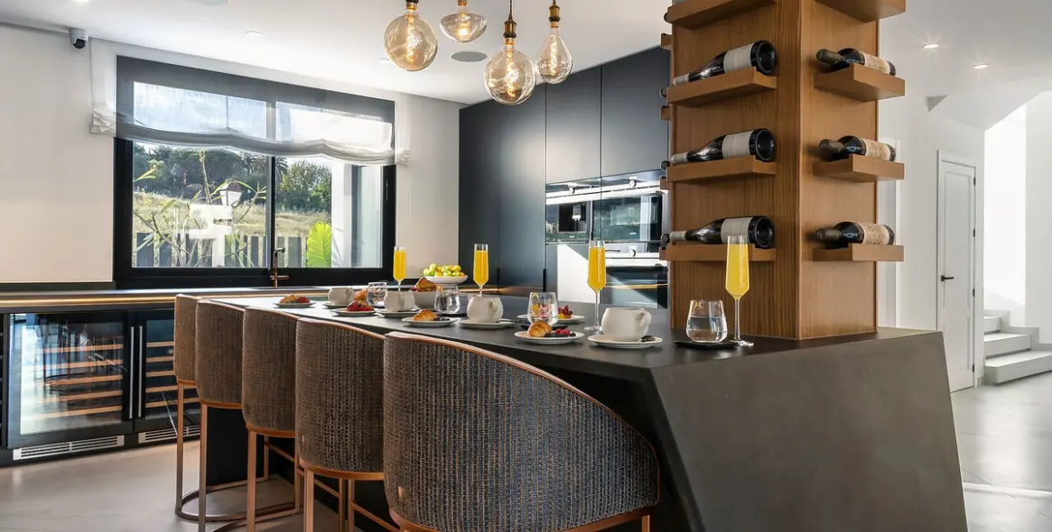 Long-term rent of detached villa in Marbella 11