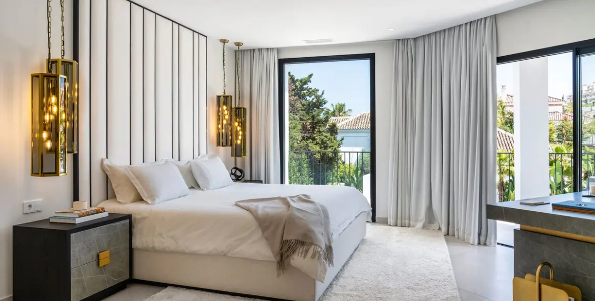 Long-term rent of detached villa in Marbella 22