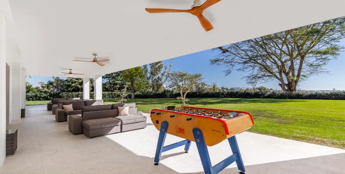 Short-term rent of detached villa in Estepona 13