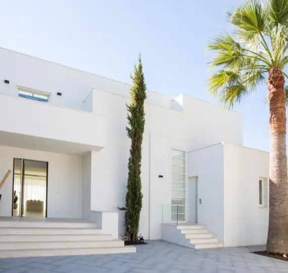 Alquiler a corto plazo de villa independiente en Marbella