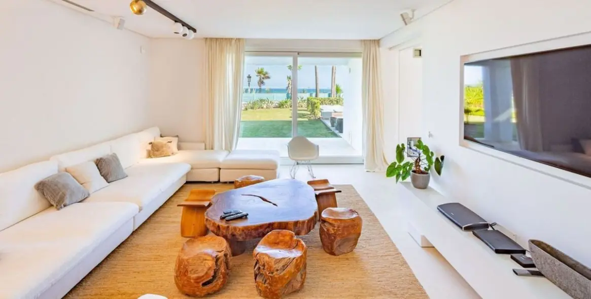 Short-term rent of detached villa in Marbella 7