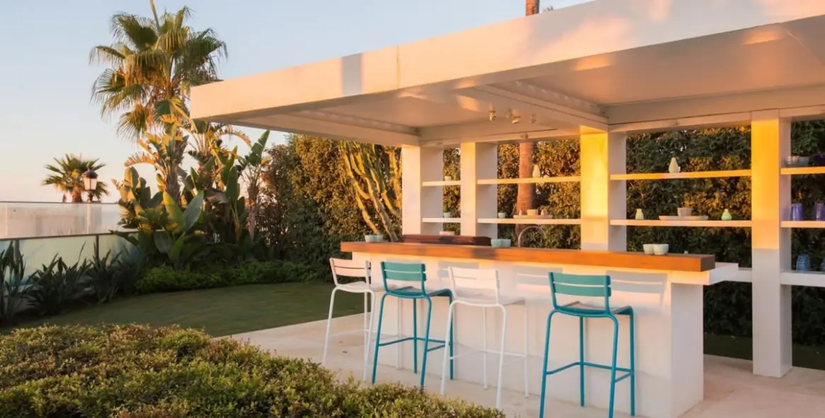 Short-term rent of detached villa in Marbella 14