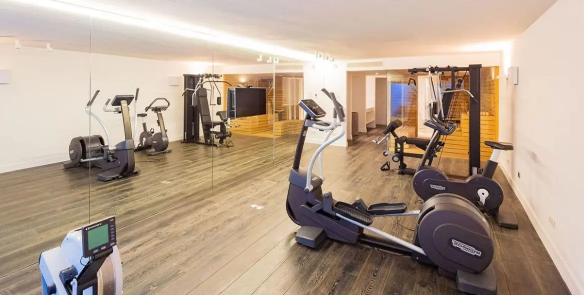 Краткосрочная аренда  отдельно стоящей виллы в Marbella 41