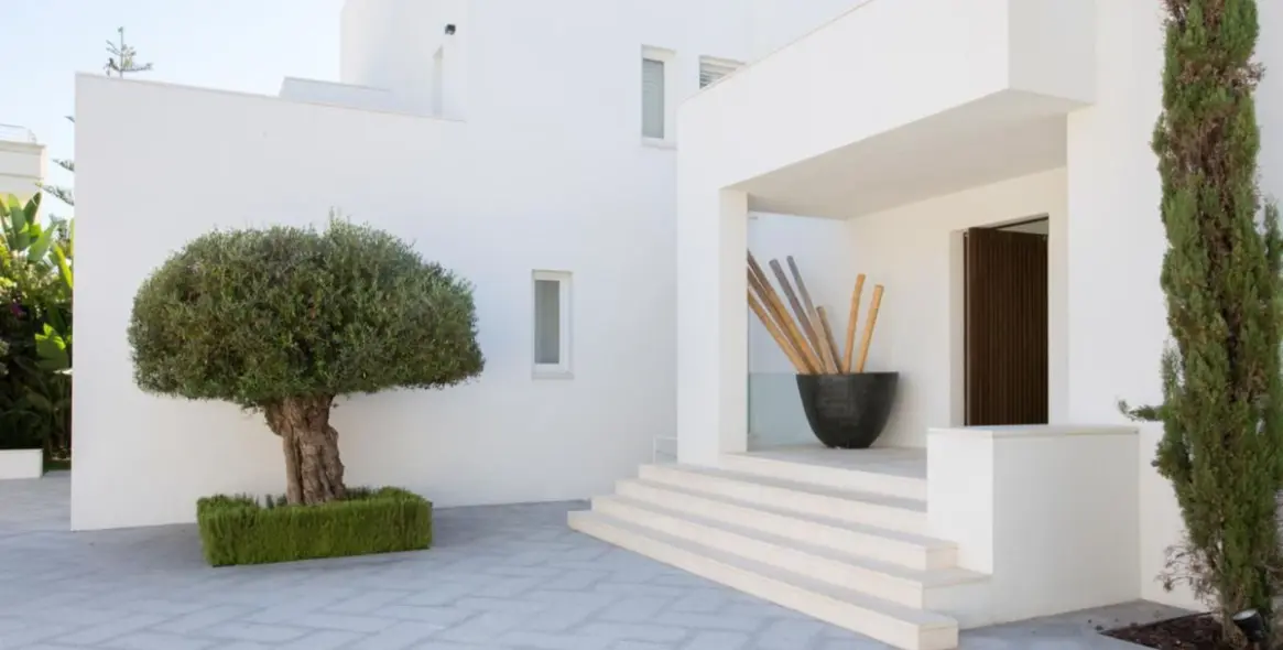 Краткосрочная аренда  отдельно стоящей виллы в Marbella 43