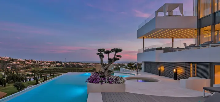 Краткосрочная аренда  отдельно стоящей виллы в Los Flamingos 1