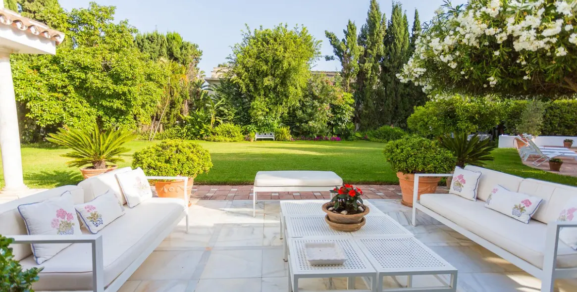 Краткосрочная аренда  отдельно стоящей виллы в The Golden Mile 3