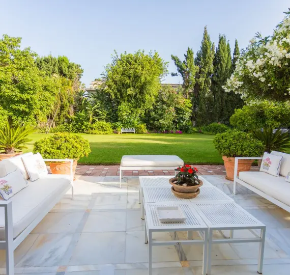 Краткосрочная аренда  отдельно стоящей виллы в The Golden Mile