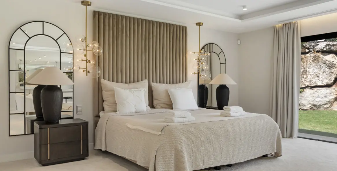 Long-term rent of detached villa in Nueva Andalucía 30