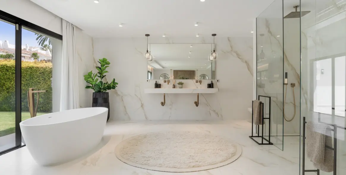 Long-term rent of detached villa in Nueva Andalucía 34