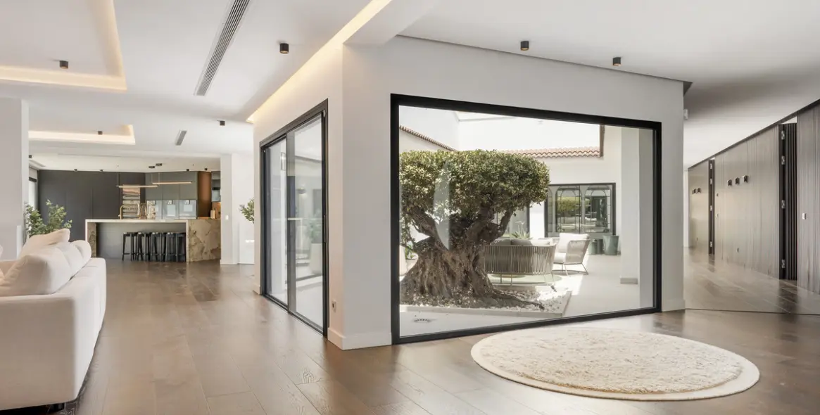 Long-term rent of detached villa in Nueva Andalucía 56